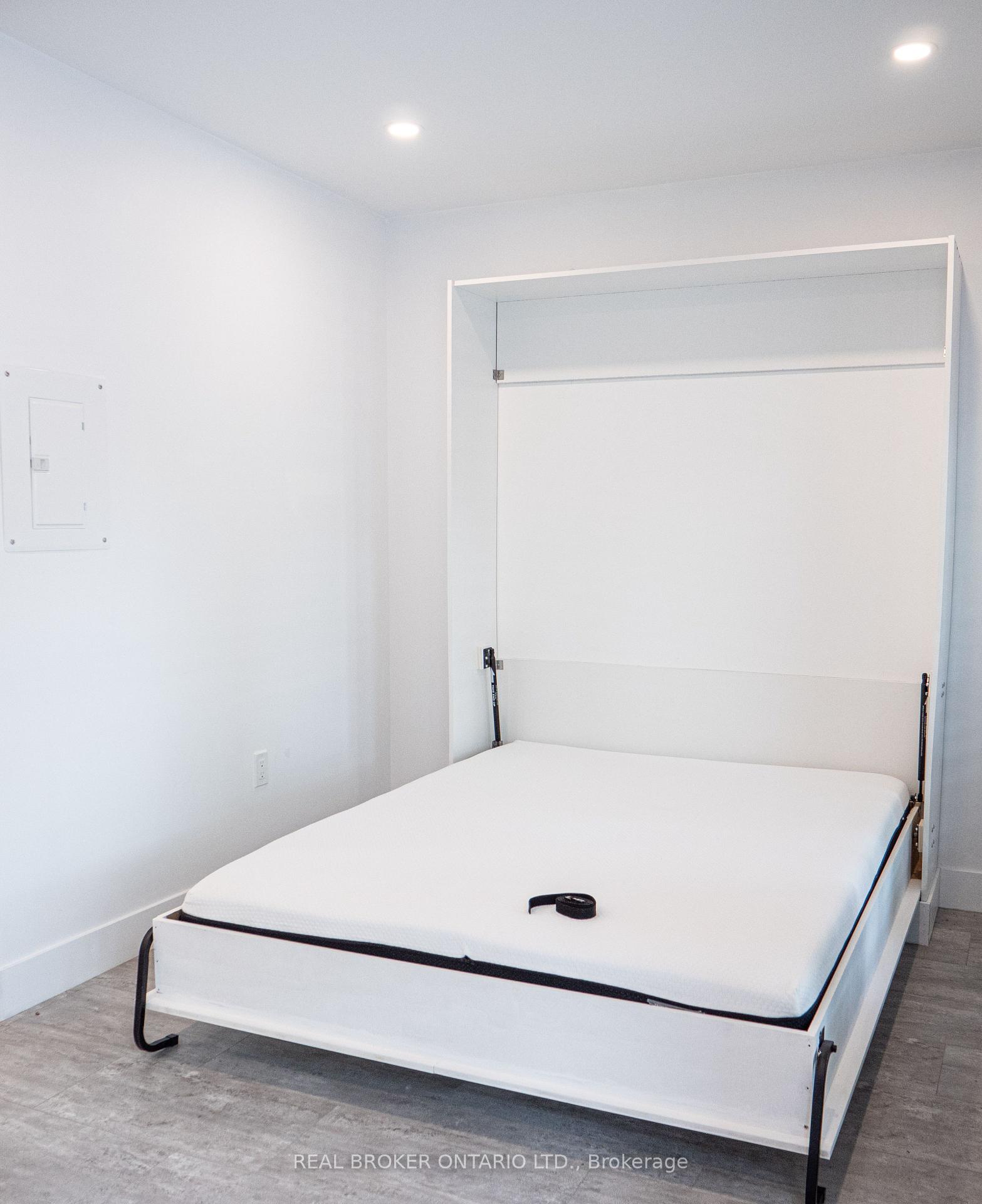 Photo 7 of Unit 1, 284 James Street N, Hamilton, Beasley — HOMEH