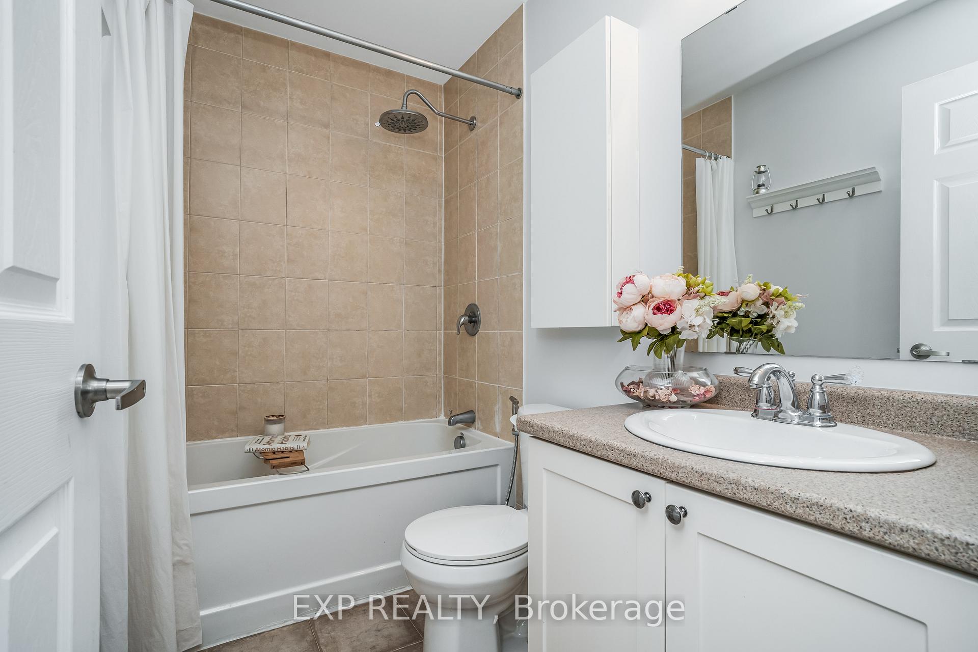Photo 24 of 604 Meadowcreek Circle, Ottawa, Kanata - Emerald Meadows/Trailwest — HOMEH