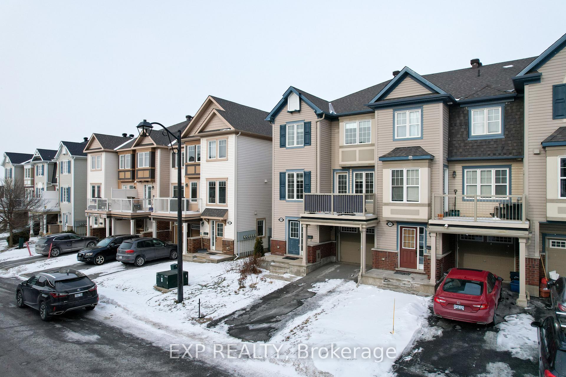 Photo 30 of 604 Meadowcreek Circle, Ottawa, Kanata - Emerald Meadows/Trailwest — HOMEH