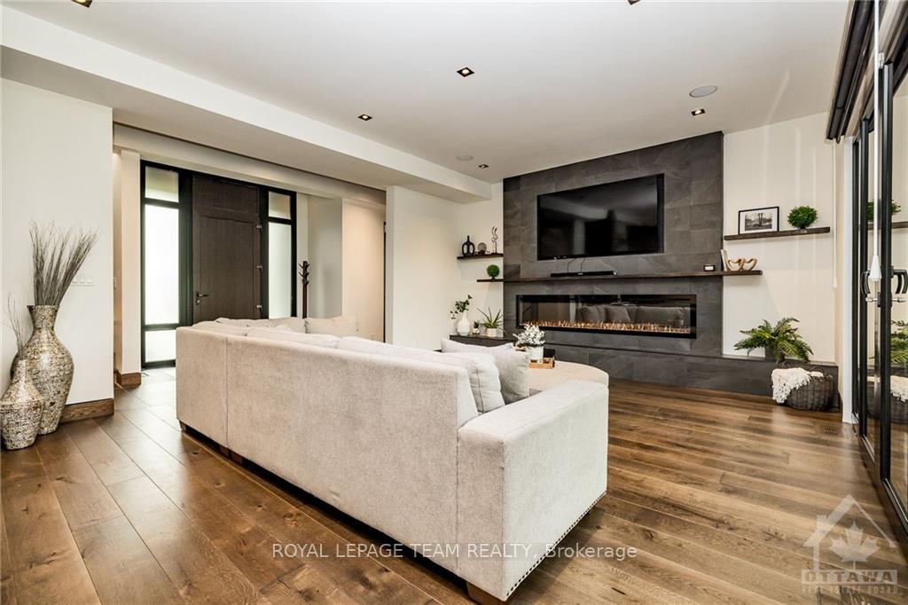 Photo 2 of 317 Hedley Way, Ottawa, Kanata - Kanata (North West) — HOMEH