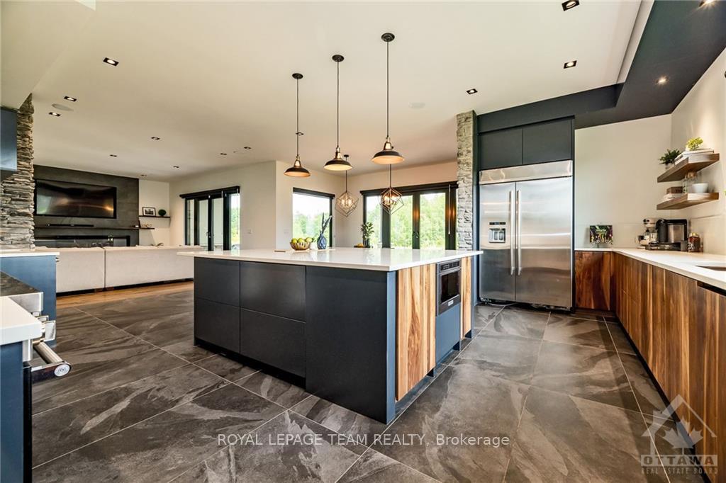 Photo 4 of 317 Hedley Way, Ottawa, Kanata - Kanata (North West) — HOMEH