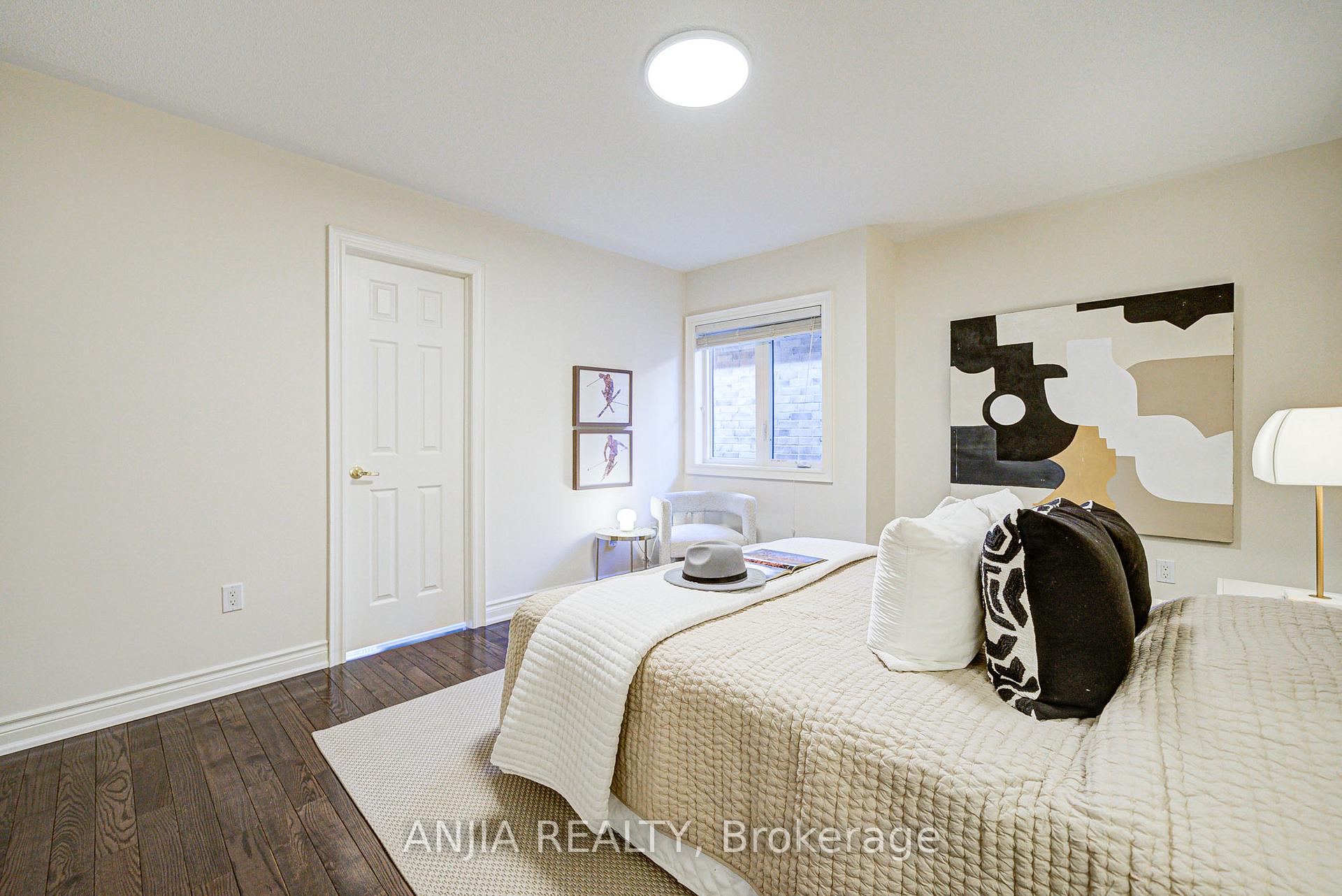 Photo 37 of 74 Hubner Avenue, Markham, Berczy — HOMEH