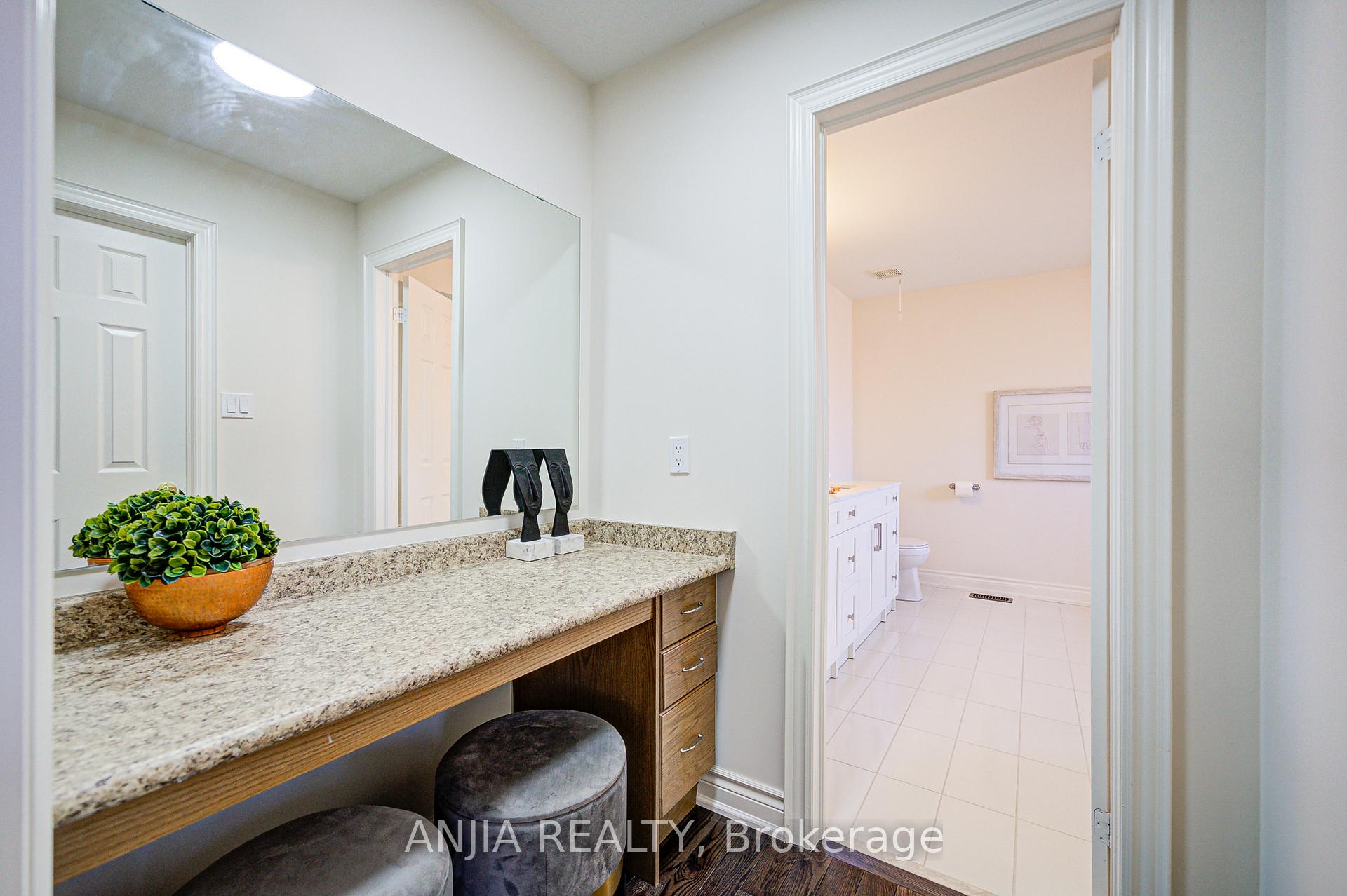 Photo 44 of 74 Hubner Avenue, Markham, Berczy — HOMEH