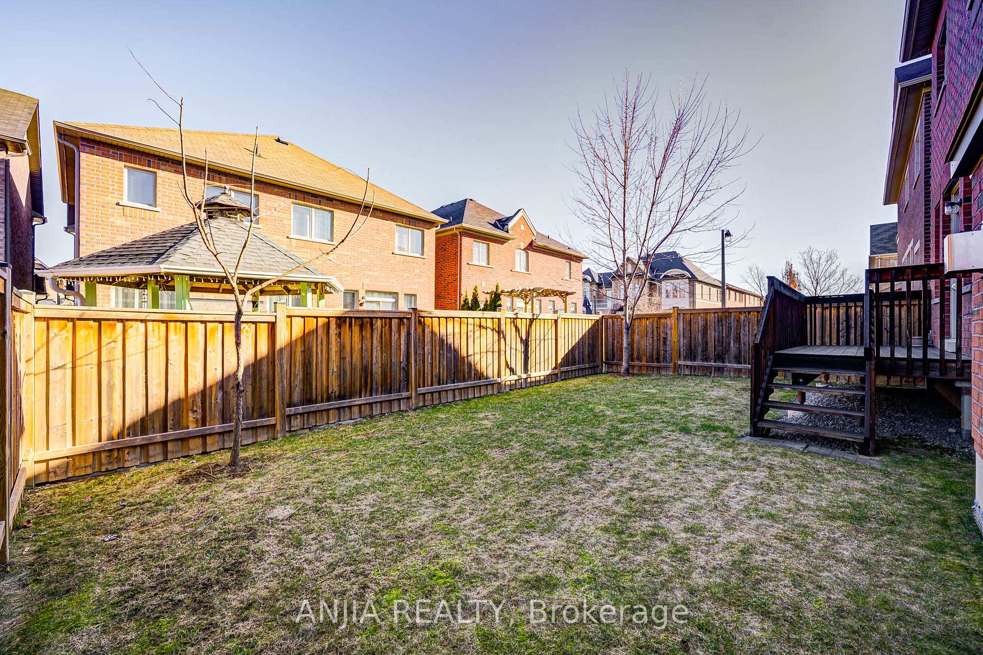 Photo 49 of 74 Hubner Avenue, Markham, Berczy — HOMEH