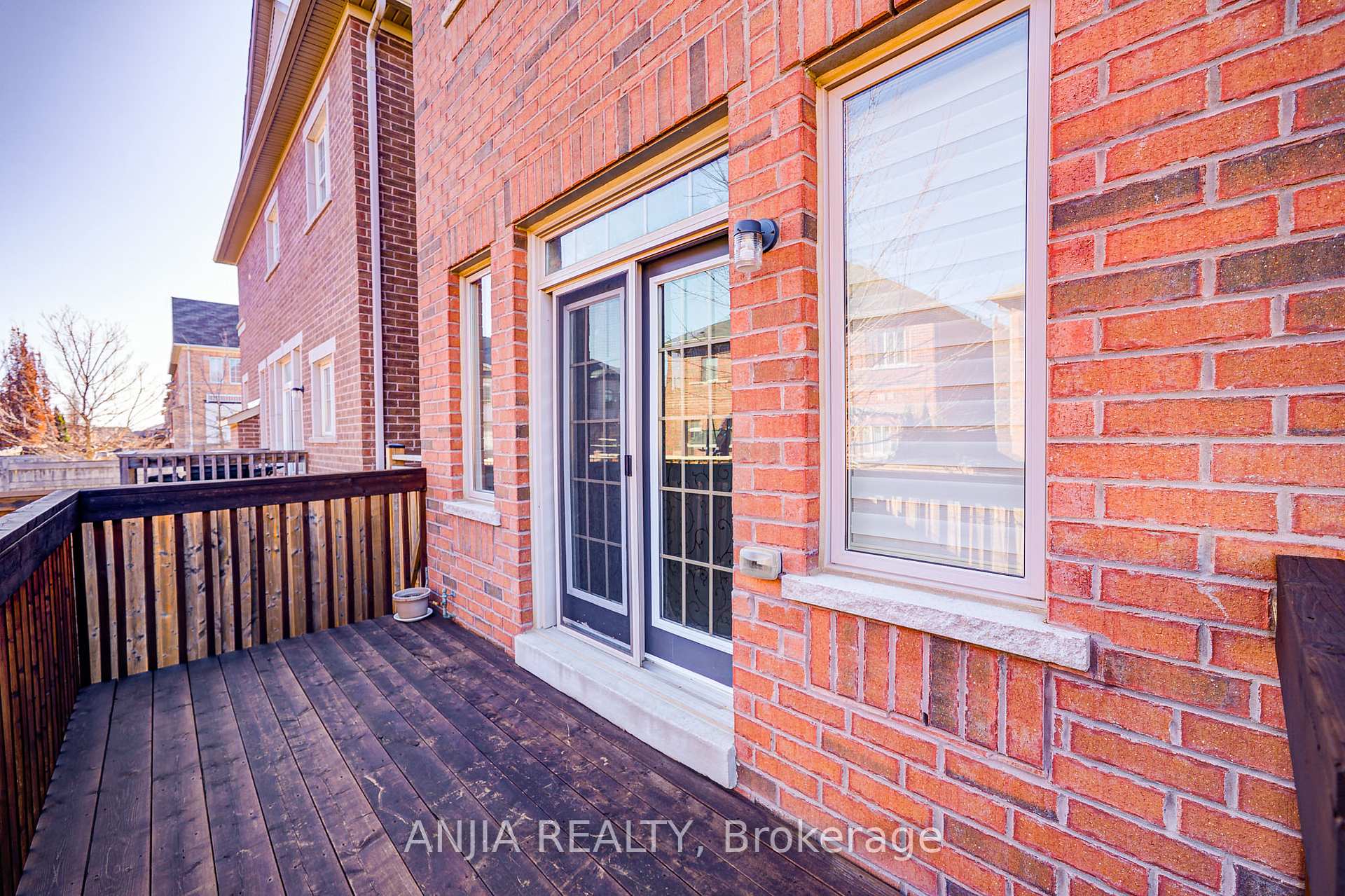 Photo 50 of 74 Hubner Avenue, Markham, Berczy — HOMEH