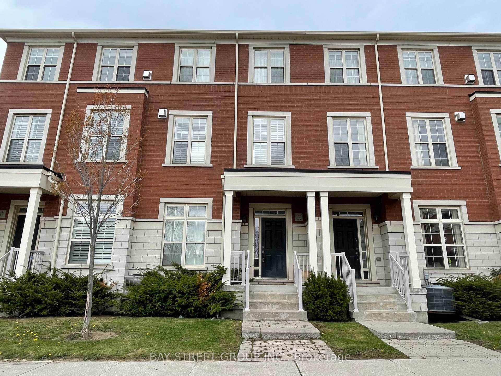 Photo 1 of 11 Haute Lane, Markham, Cathedraltown — HOMEH