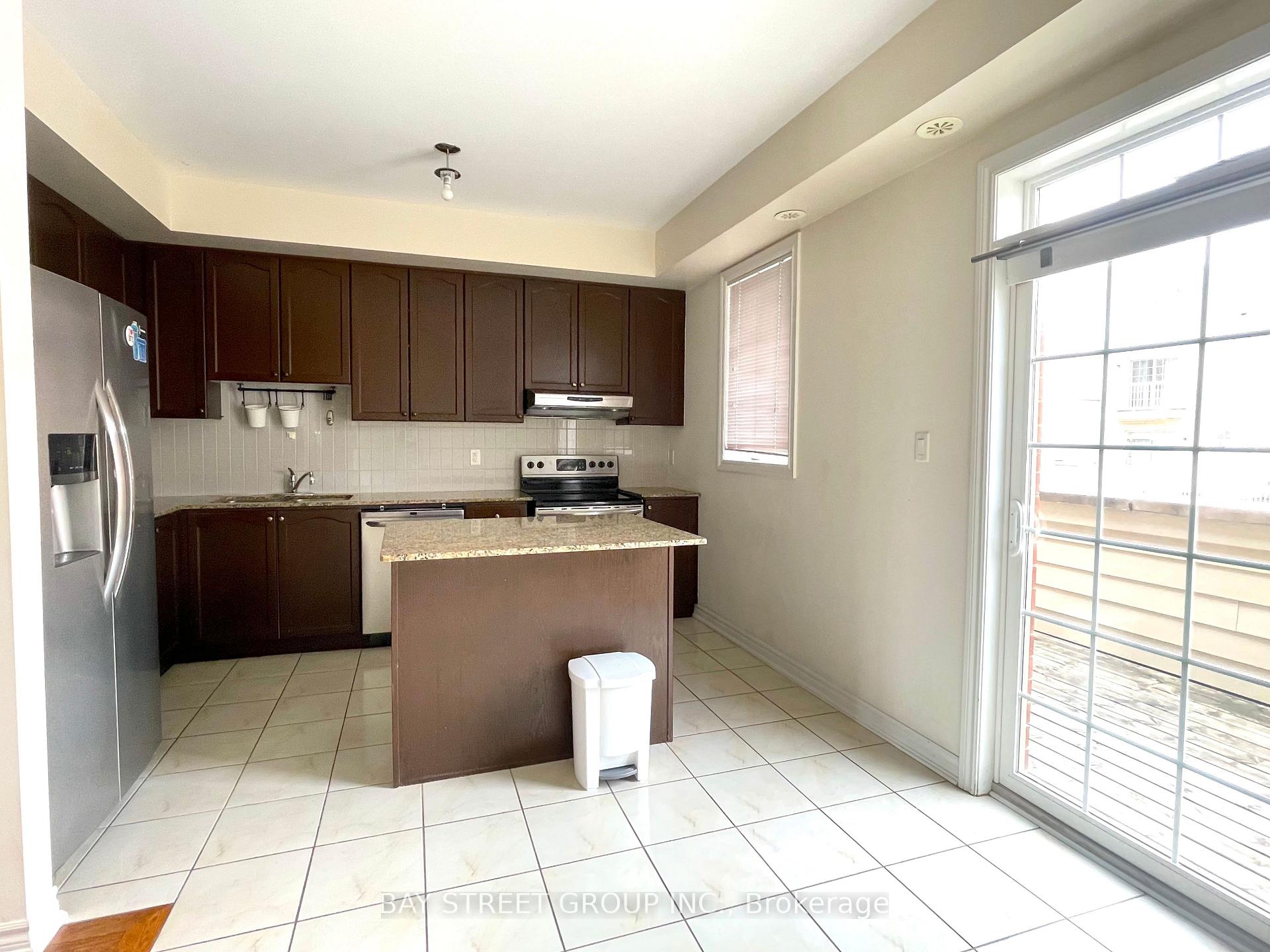 Photo 7 of 11 Haute Lane, Markham, Cathedraltown — HOMEH