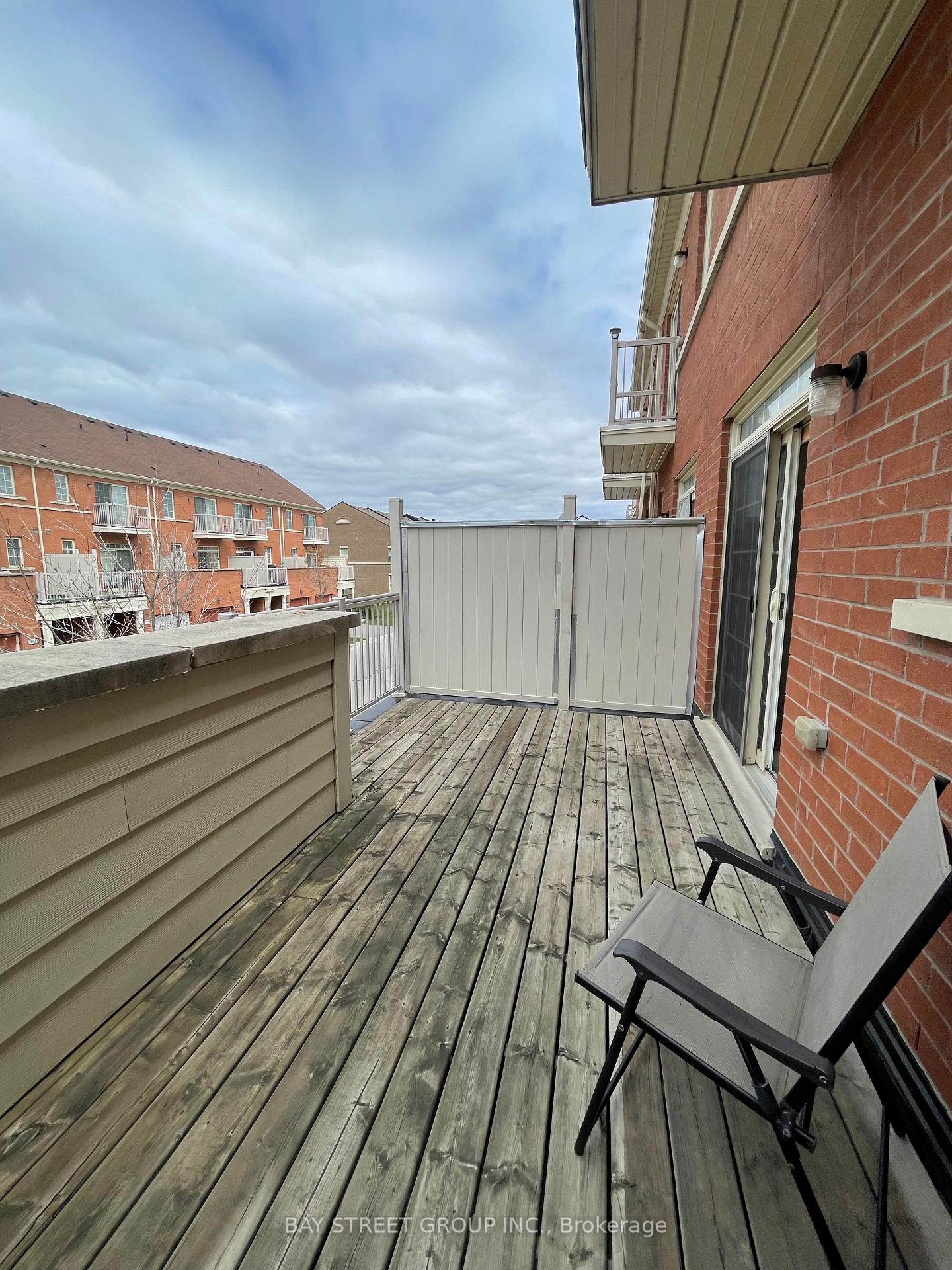 Photo 23 of 11 Haute Lane, Markham, Cathedraltown — HOMEH
