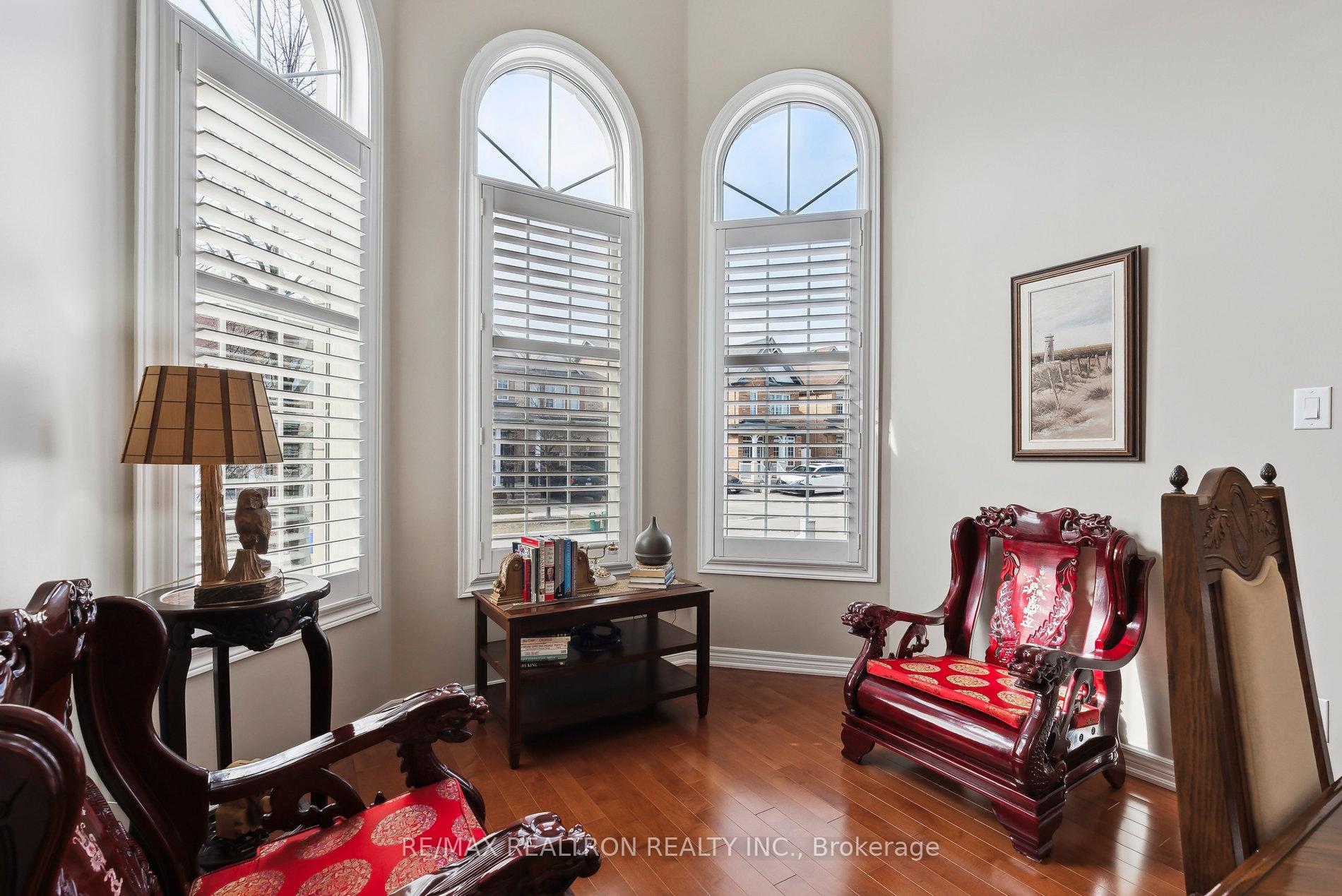 Photo 8 of 43 Bernbridge Road, Markham, Box Grove — HOMEH
