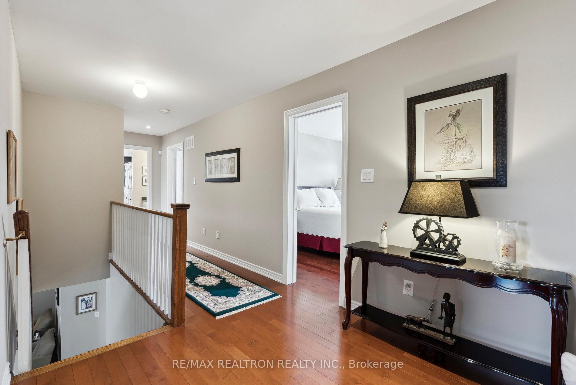 Photo 20 of 43 Bernbridge Road, Markham, Box Grove — HOMEH