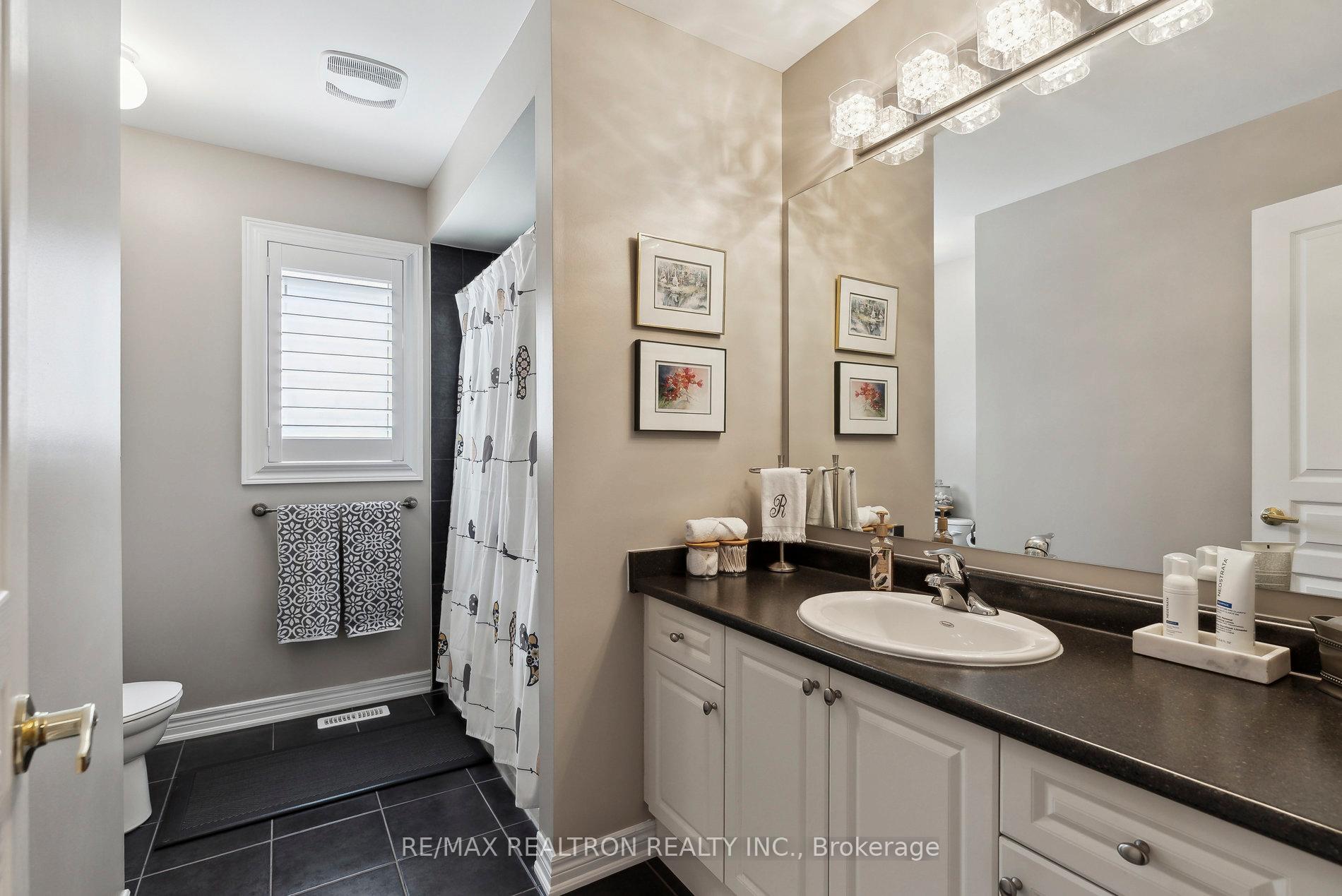 Photo 23 of 43 Bernbridge Road, Markham, Box Grove — HOMEH