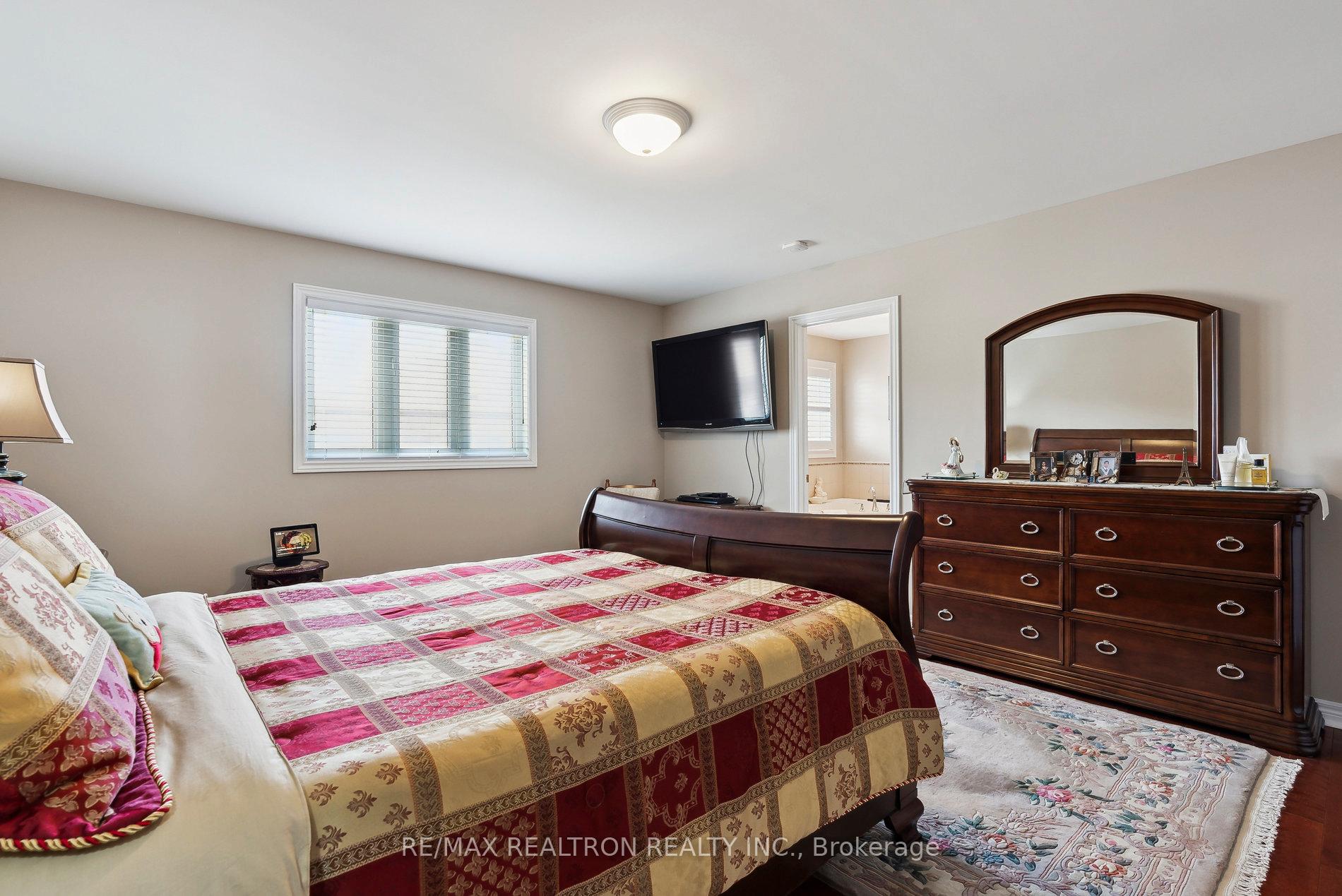 Photo 27 of 43 Bernbridge Road, Markham, Box Grove — HOMEH