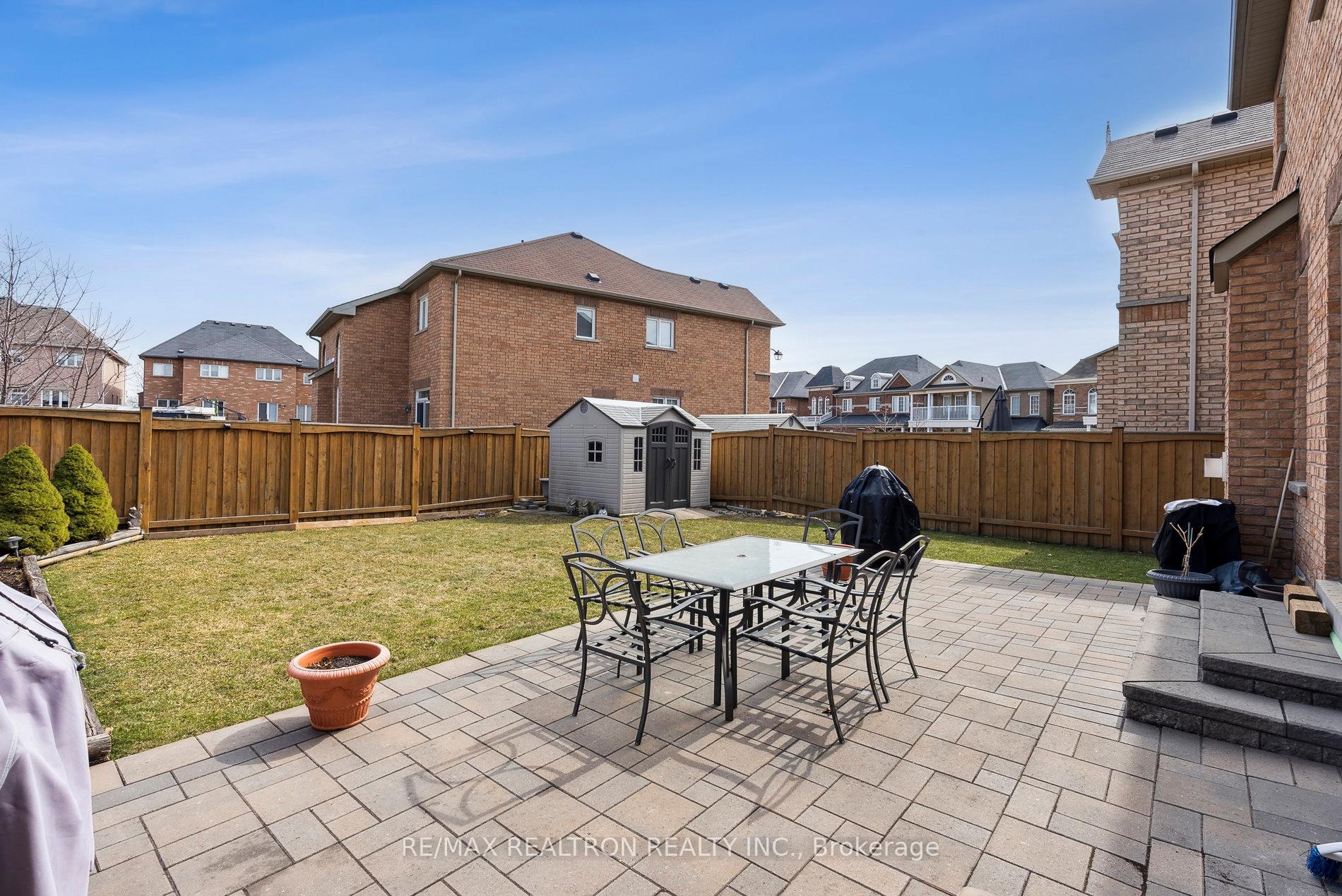 Photo 35 of 43 Bernbridge Road, Markham, Box Grove — HOMEH