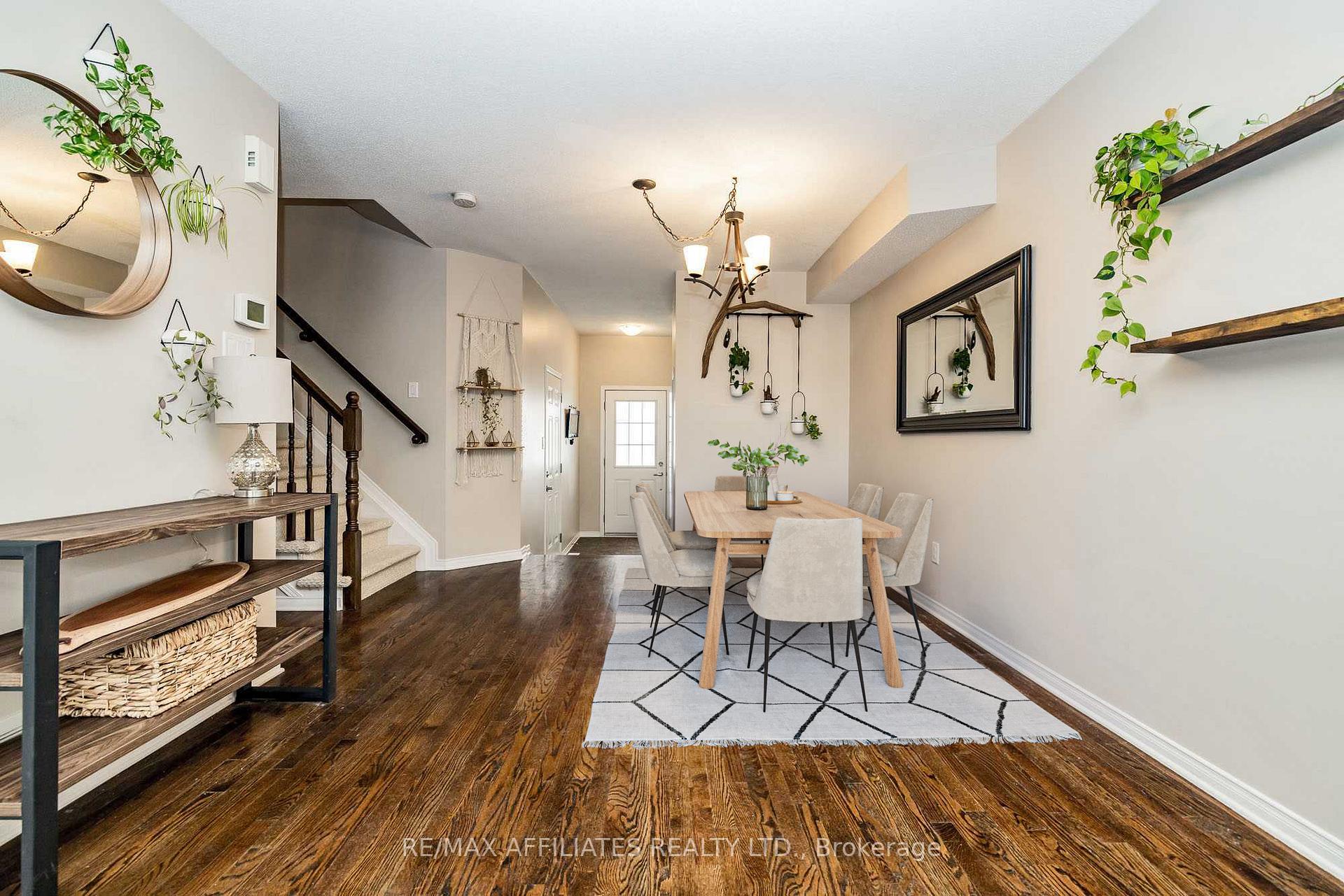Photo 8 of 203 Opus Street, Ottawa, Kanata - Emerald Meadows/Trailwest — HOMEH