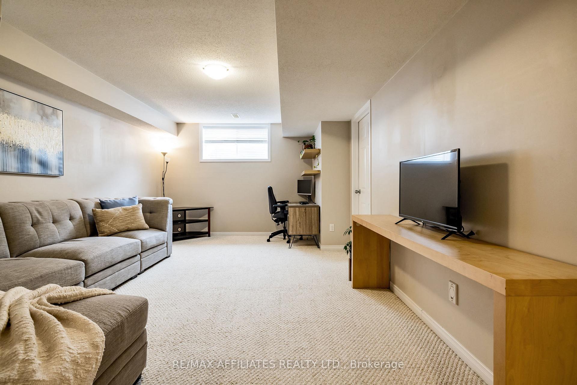 Photo 27 of 203 Opus Street, Ottawa, Kanata - Emerald Meadows/Trailwest — HOMEH