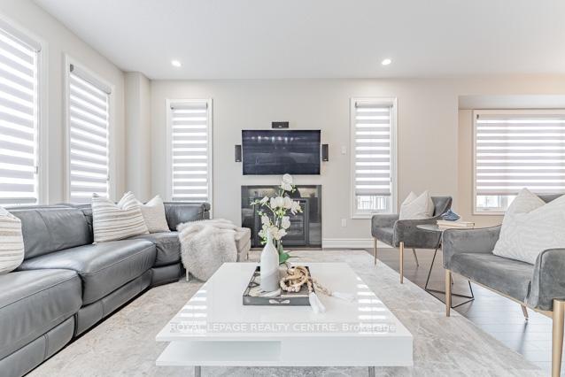 Photo 14 of 1409 Argall Court, Milton, Ford — HOMEH