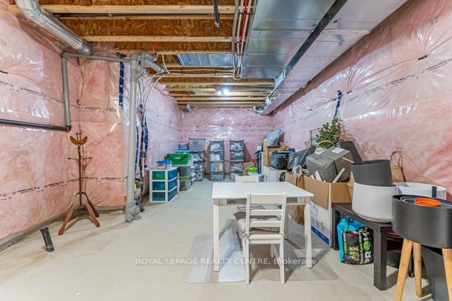 Photo 40 of 1409 Argall Court, Milton, Ford — HOMEH