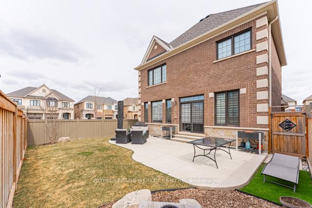 Photo 44 of 1409 Argall Court, Milton, Ford — HOMEH
