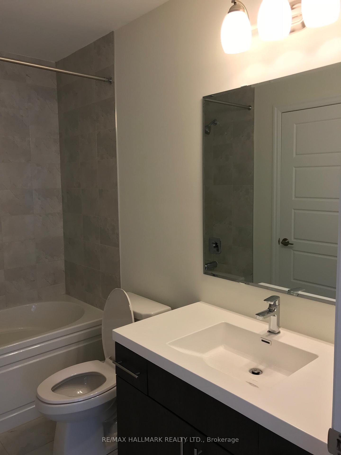Photo 9 of 1161 Duignan Crescent, Milton, Ford — HOMEH