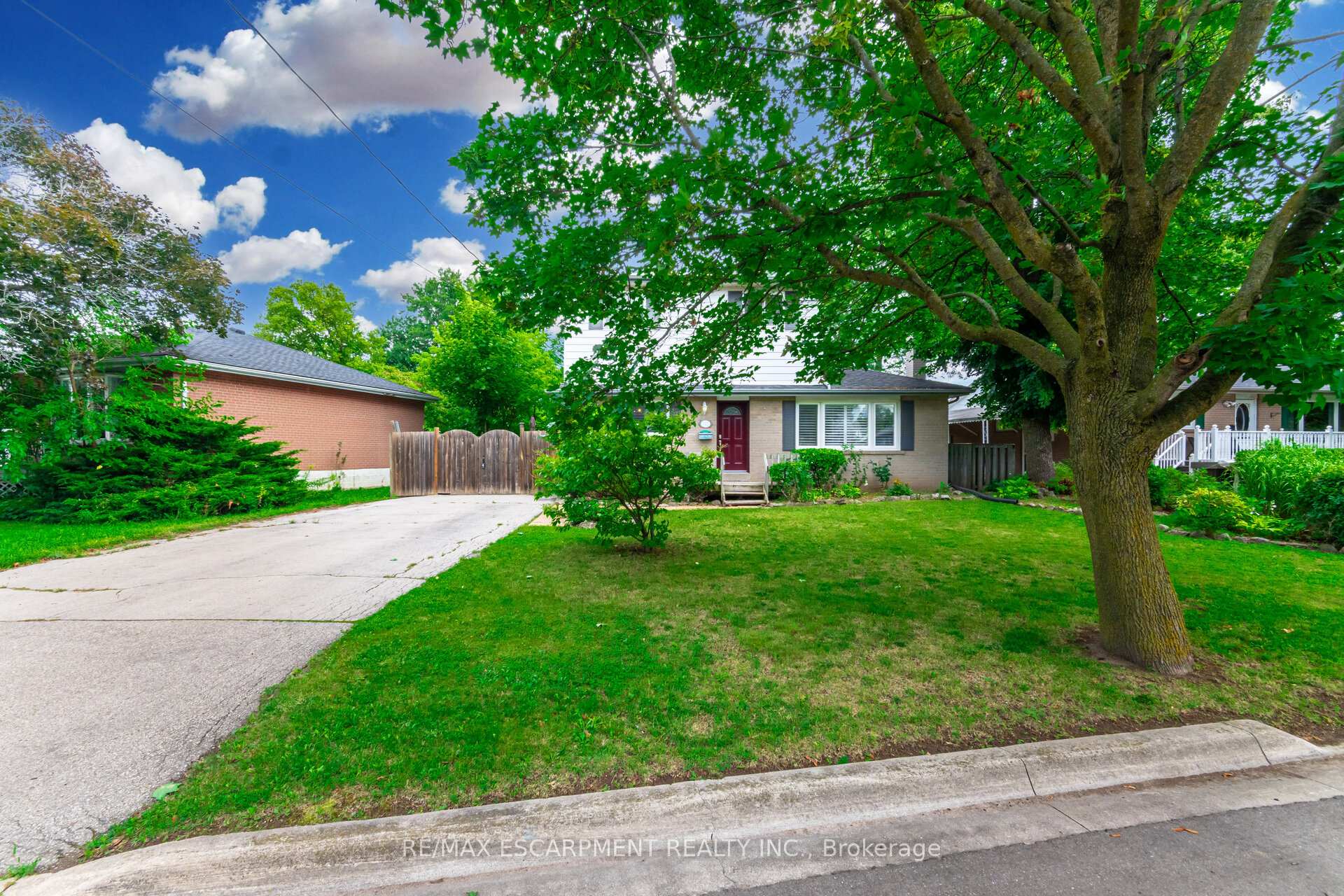 Photo 3 of 96 Anne Boulevard, Milton, Old Milton — HOMEH