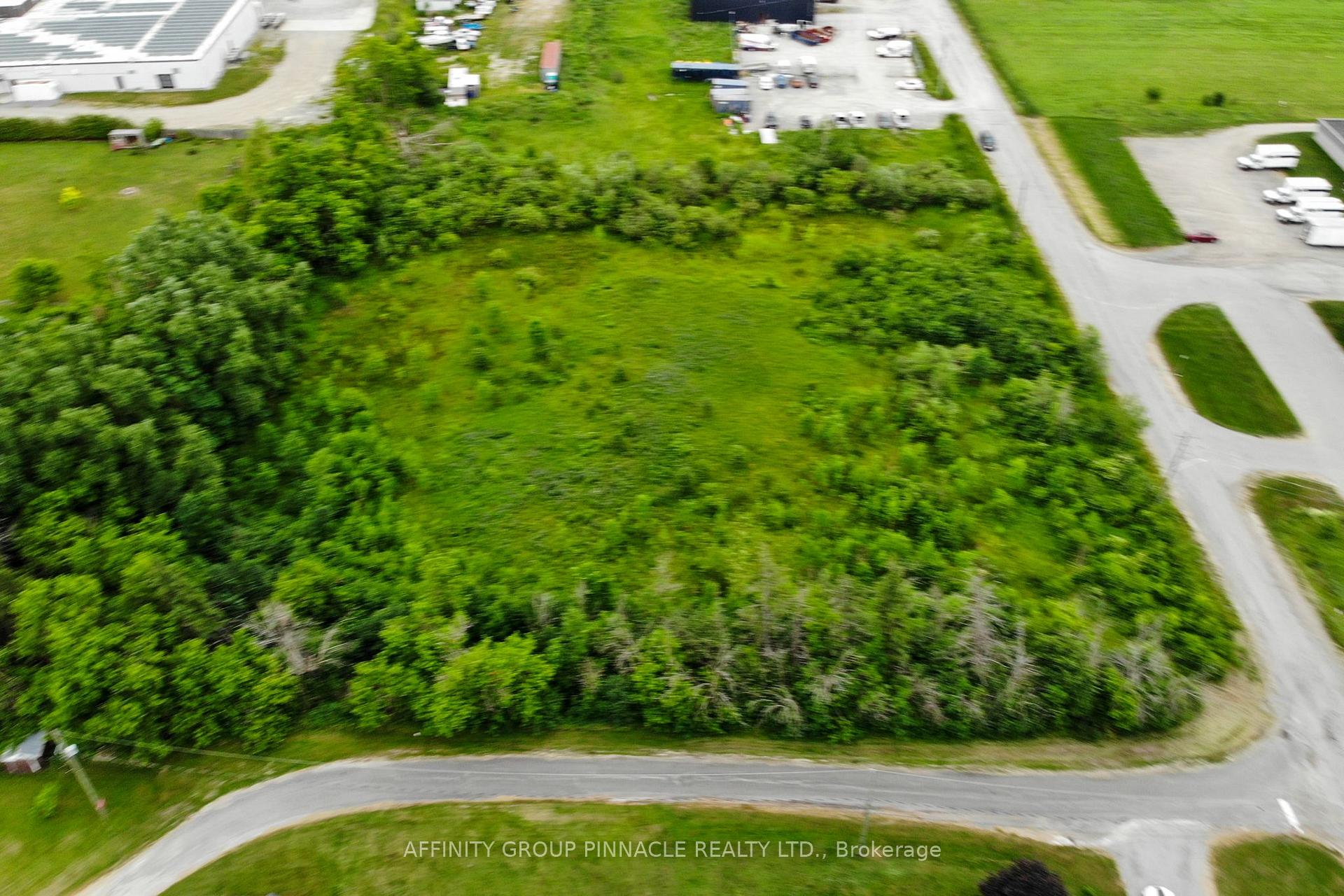 Photo 5 of St Peter Street, Kawartha Lakes, Lindsay — HOMEH