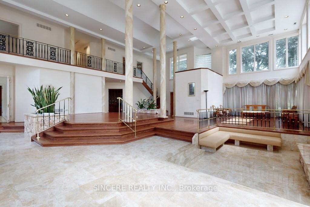 Photo 6 of 6 Huckleberry Lane, Markham, Bayview Glen — HOMEH