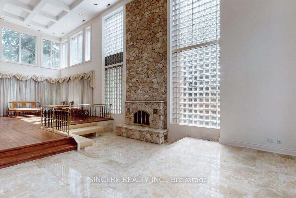 Photo 12 of 6 Huckleberry Lane, Markham, Bayview Glen — HOMEH