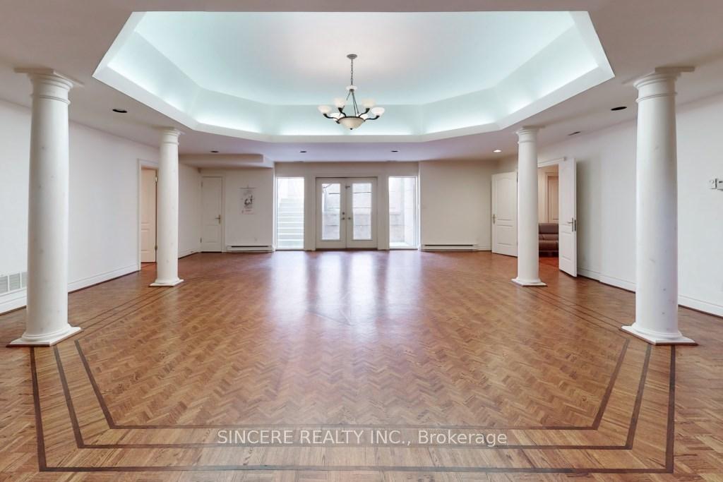 Photo 34 of 6 Huckleberry Lane, Markham, Bayview Glen — HOMEH