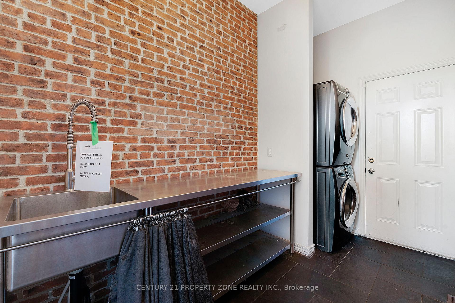Photo 17 of 401 Baylis Court, Milton, Scott — HOMEH