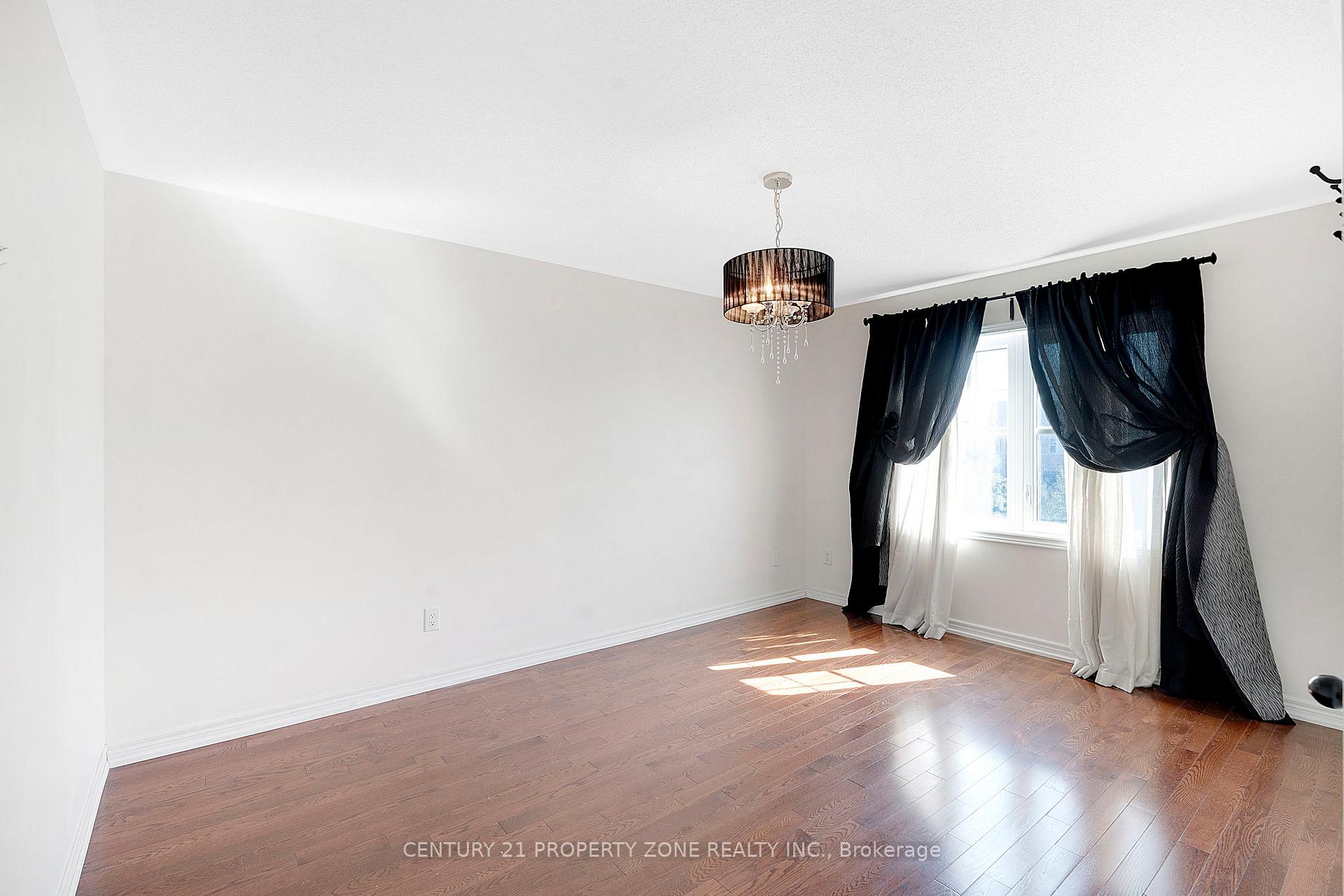 Photo 21 of 401 Baylis Court, Milton, Scott — HOMEH