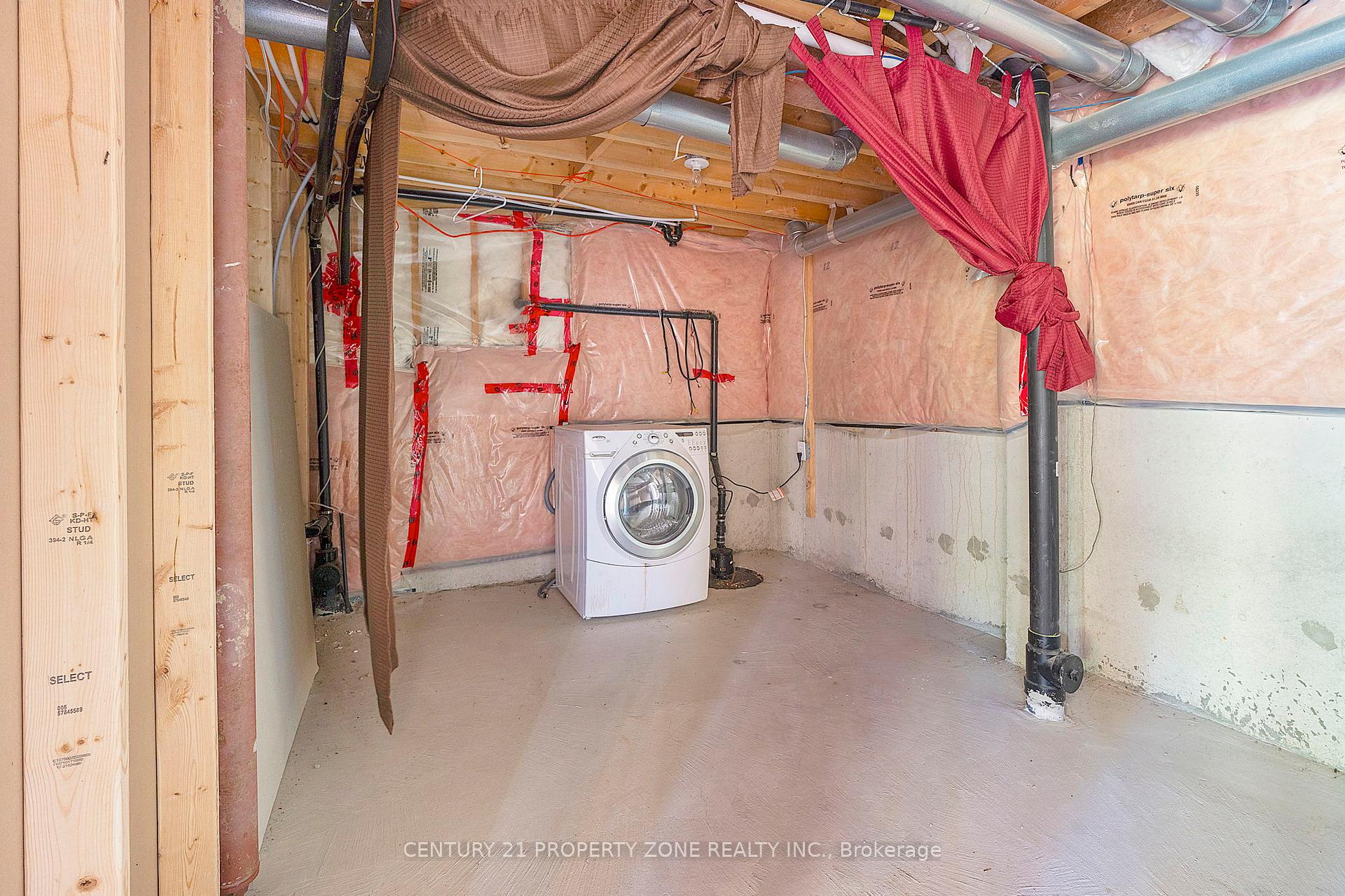 Photo 32 of 401 Baylis Court, Milton, Scott — HOMEH