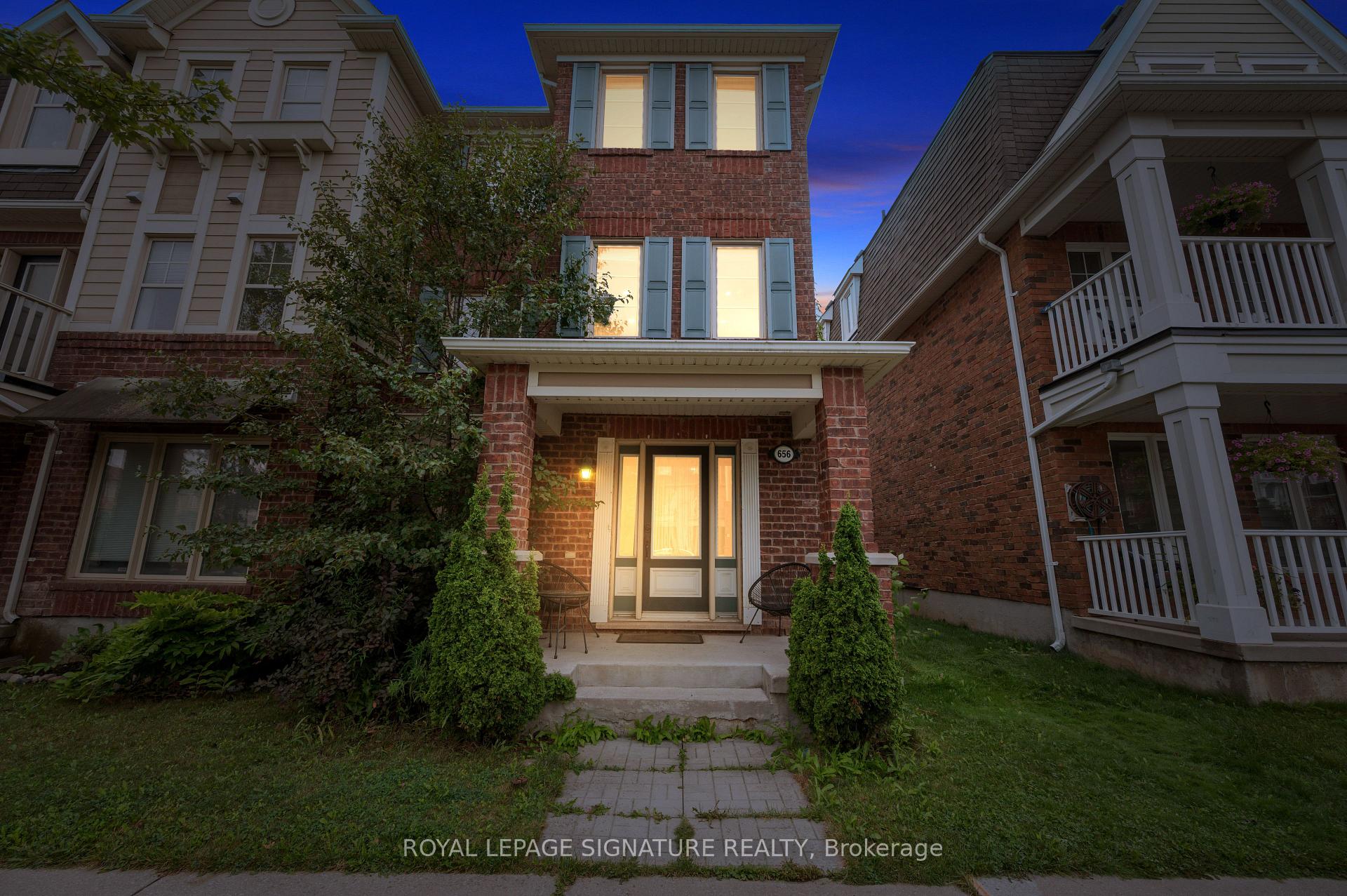 Front of 656 Scott Boulevard