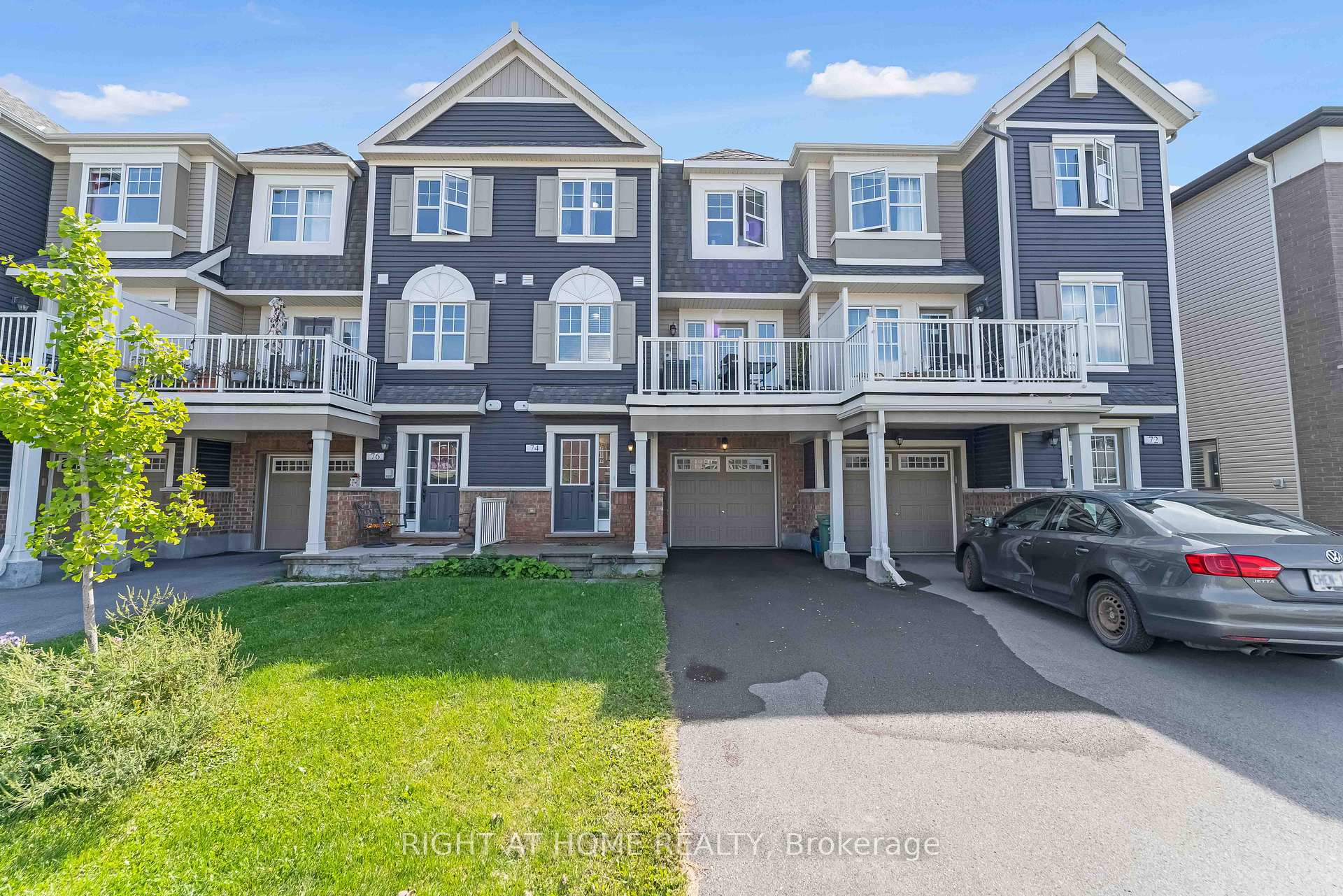 Photo 1 of 74 Feathertop Lane, Ottawa, Kanata - Emerald Meadows/Trailwest — HOMEH