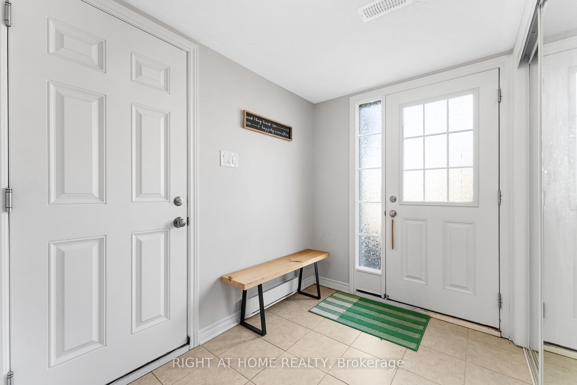 Photo 2 of 74 Feathertop Lane, Ottawa, Kanata - Emerald Meadows/Trailwest — HOMEH