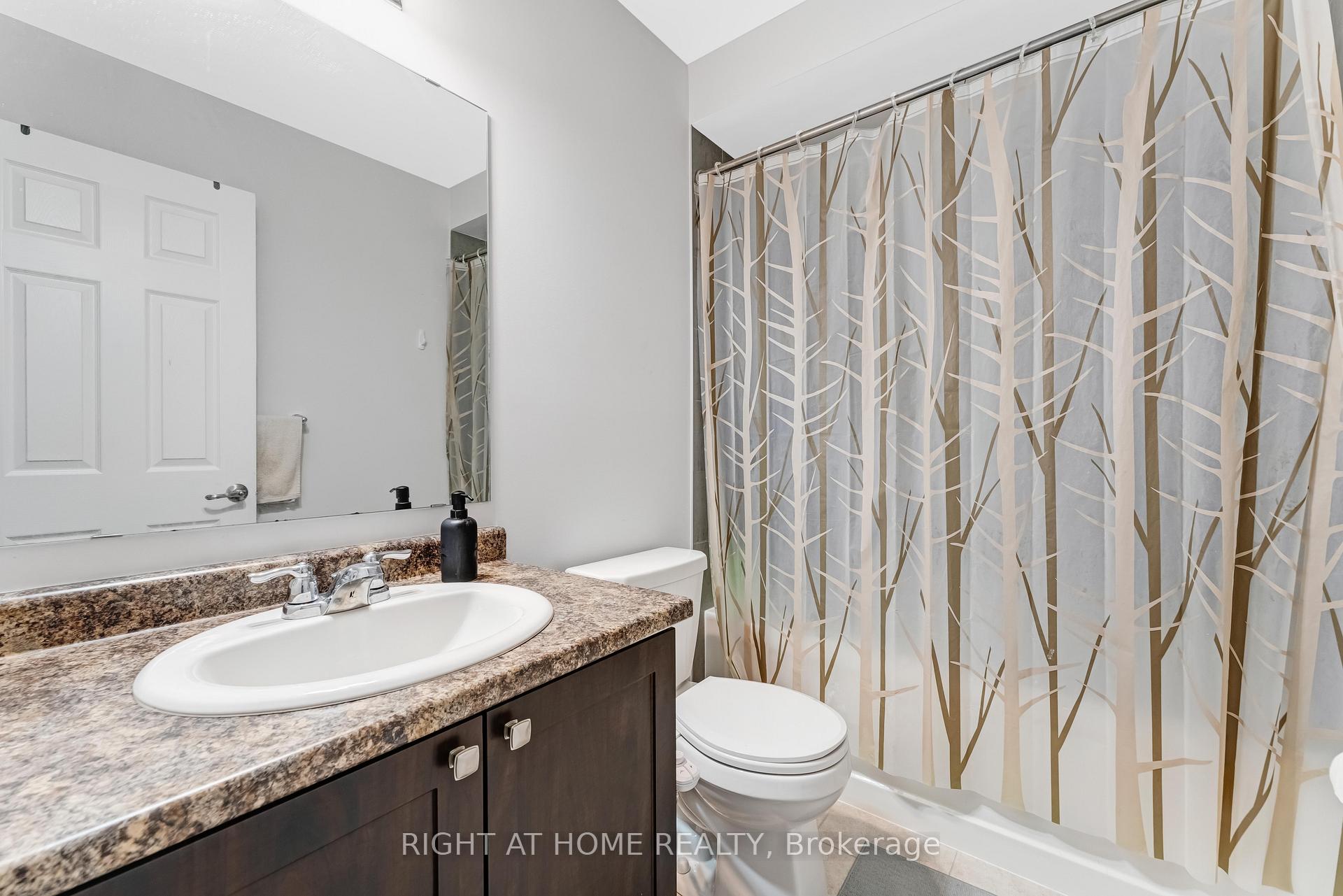 Photo 15 of 74 Feathertop Lane, Ottawa, Kanata - Emerald Meadows/Trailwest — HOMEH