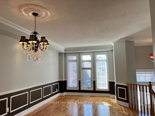 Photo 5 of 13 Goldenwood Crescent, Markham, Greensborough — HOMEH