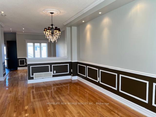 Photo 7 of 13 Goldenwood Crescent, Markham, Greensborough — HOMEH