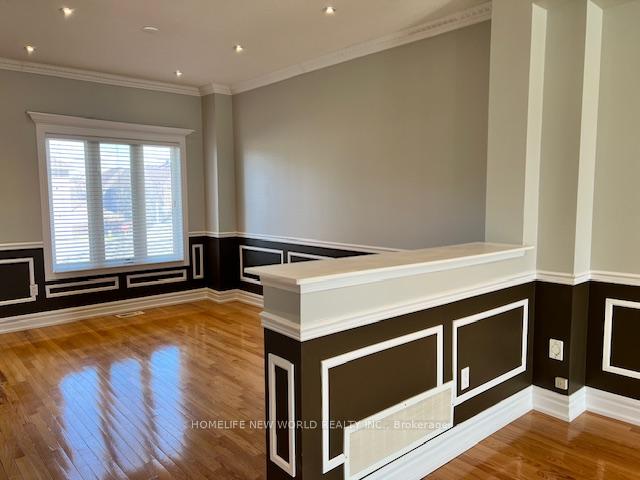 Photo 8 of 13 Goldenwood Crescent, Markham, Greensborough — HOMEH