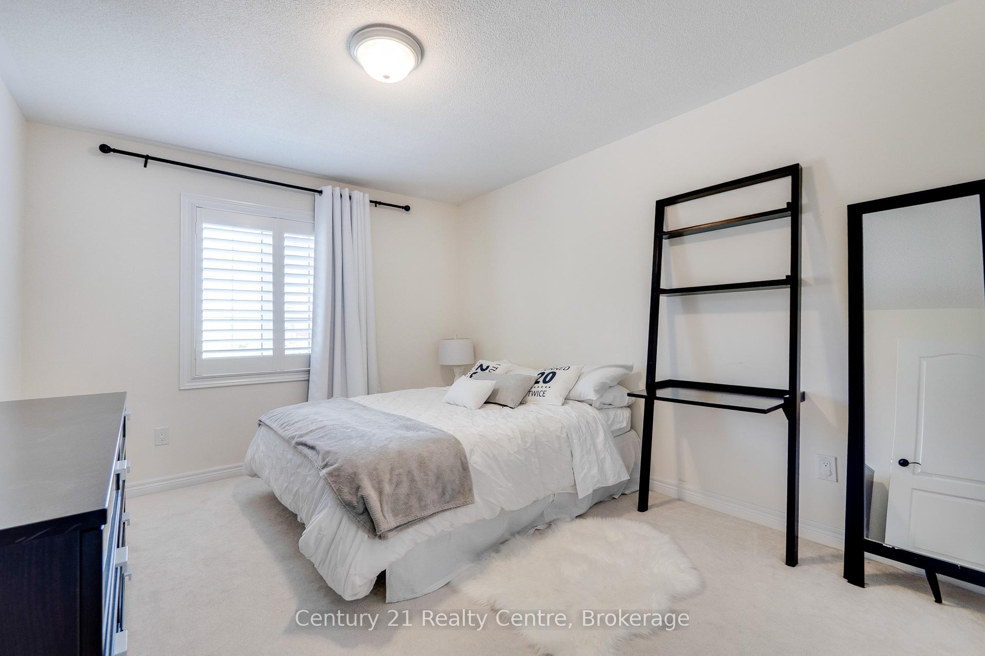 Photo 9 of 741 Wettlaufer Terrace, Milton, Scott — HOMEH
