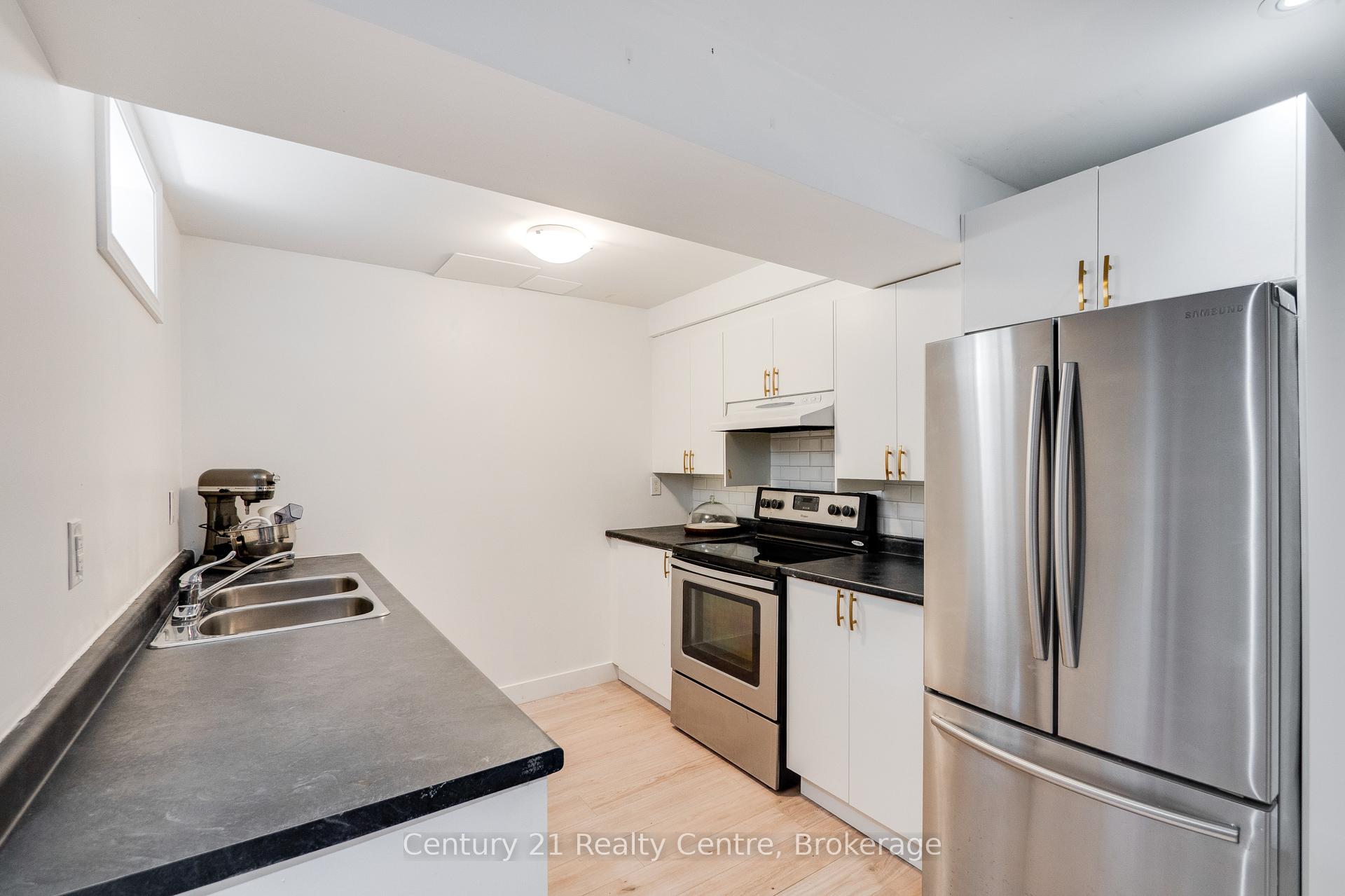 Photo 24 of 741 Wettlaufer Terrace, Milton, Scott — HOMEH