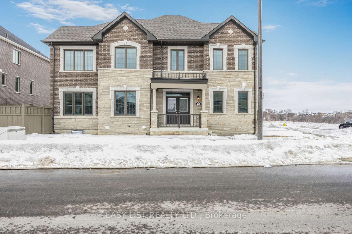 Photo 2 of 10 Navitas Crescent, Markham, Victoria Square — HOMEH