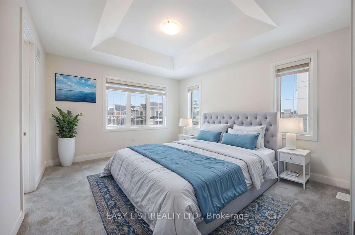 Photo 16 of 10 Navitas Crescent, Markham, Victoria Square — HOMEH