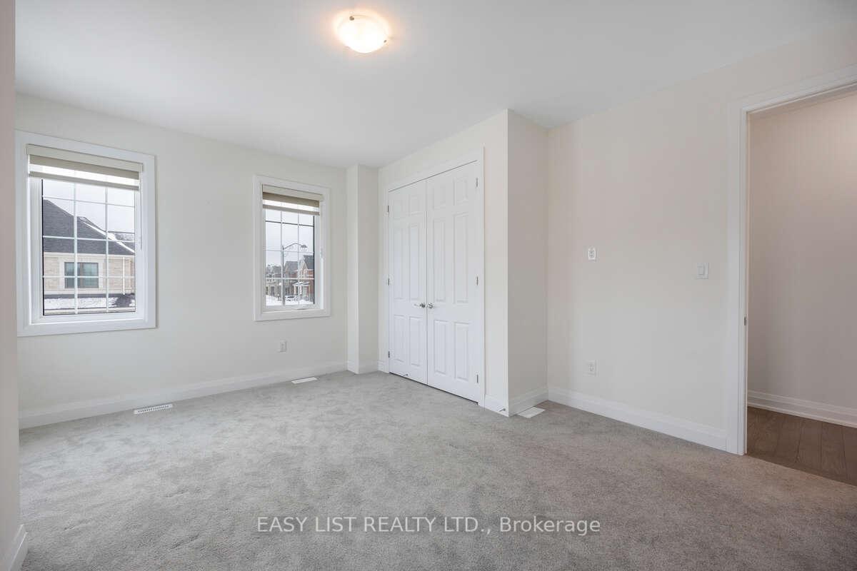 Photo 17 of 10 Navitas Crescent, Markham, Victoria Square — HOMEH