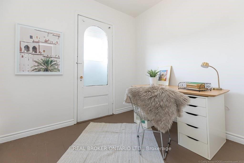 Photo 9 of Unit UPPER, 202 Victoria Avenue N, Hamilton, Landsdale — HOMEH