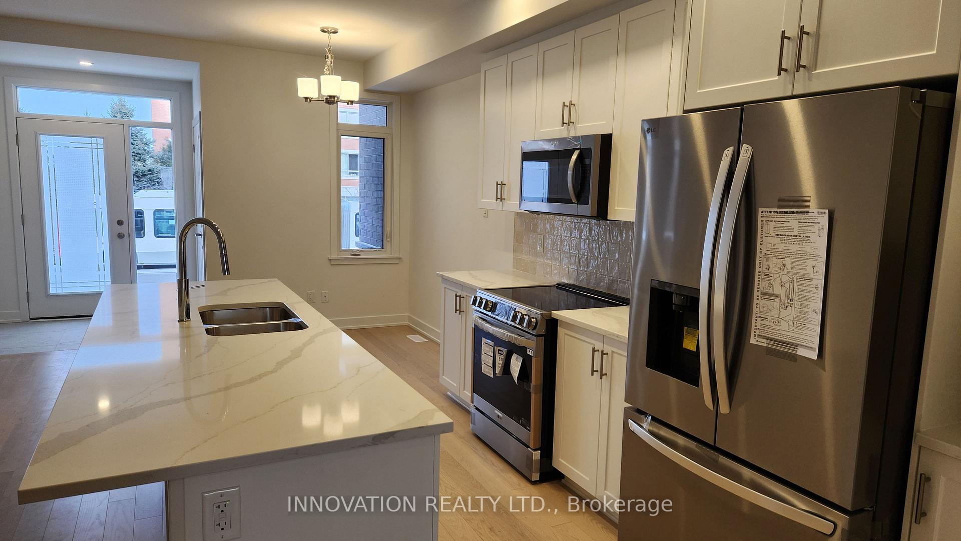 Photo 11 of 815 Anciano Crescent, Ottawa, Kanata - Emerald Meadows/Trailwest — HOMEH