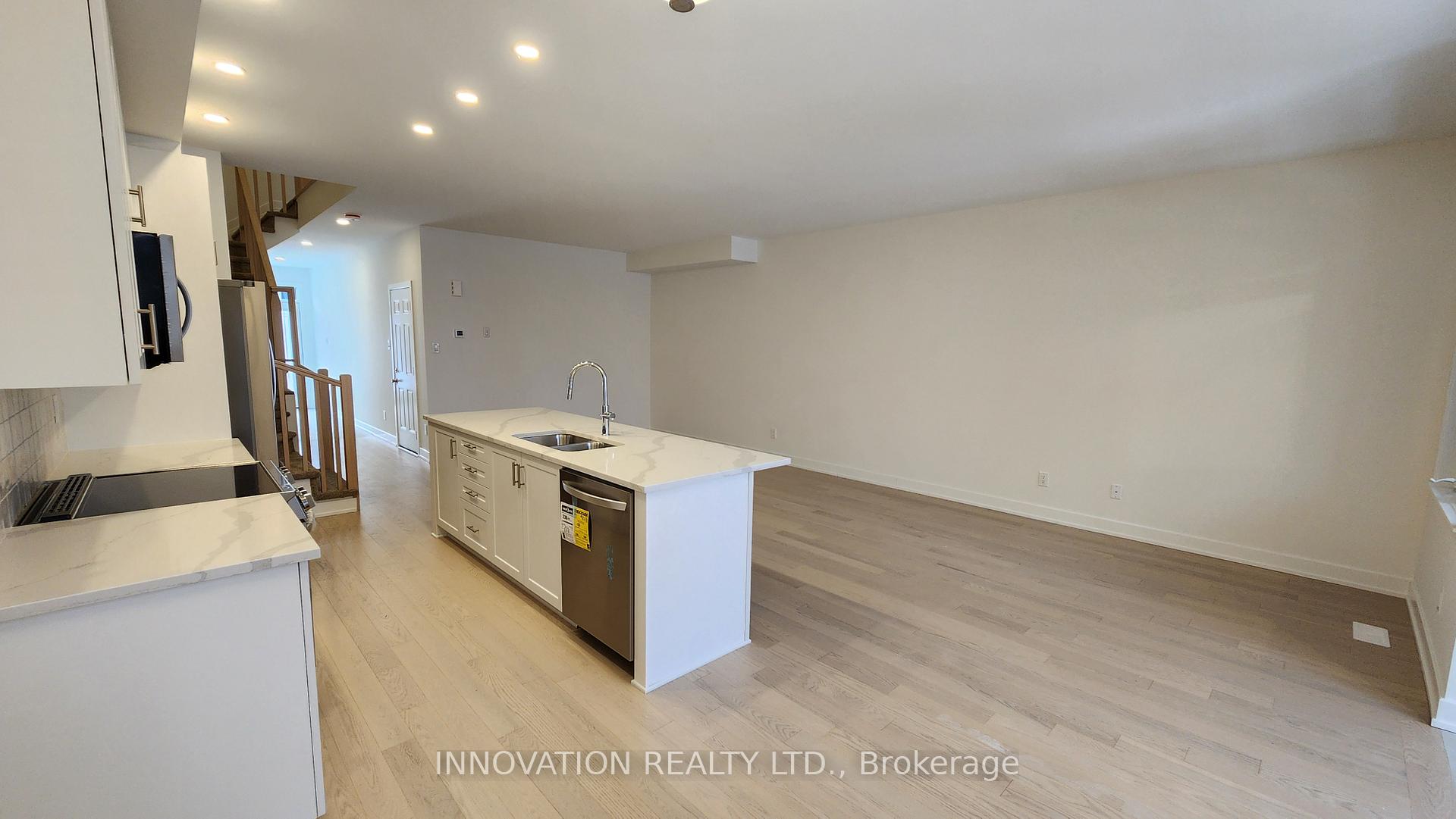 Photo 14 of 815 Anciano Crescent, Ottawa, Kanata - Emerald Meadows/Trailwest — HOMEH