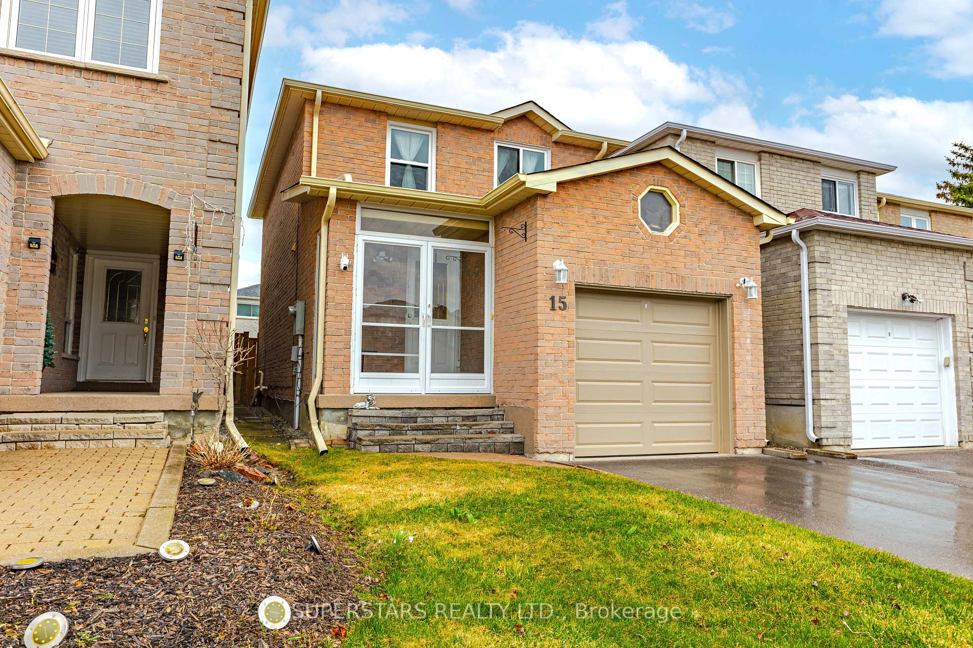 Photo 5 of 15 Harness Circle, Markham, Milliken Mills East — HOMEH