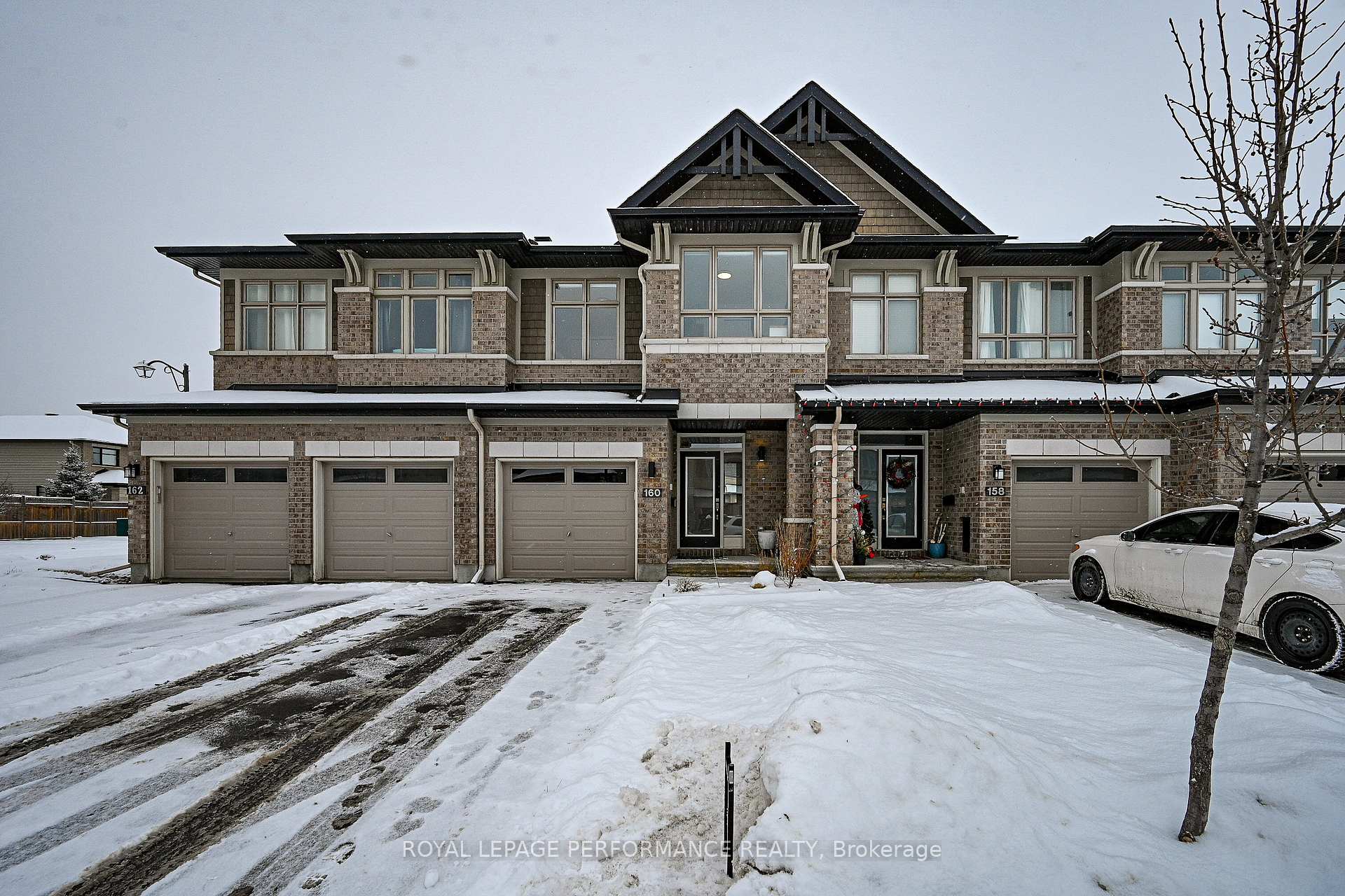 Front of 160 Shinny Avenue