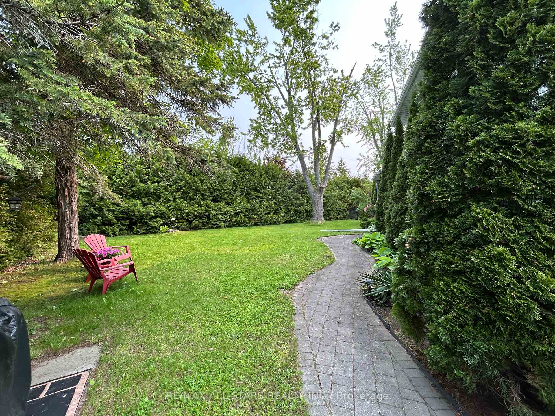 Photo 3 of 137 Anderson Drive, Kawartha Lakes, Fenelon — HOMEH
