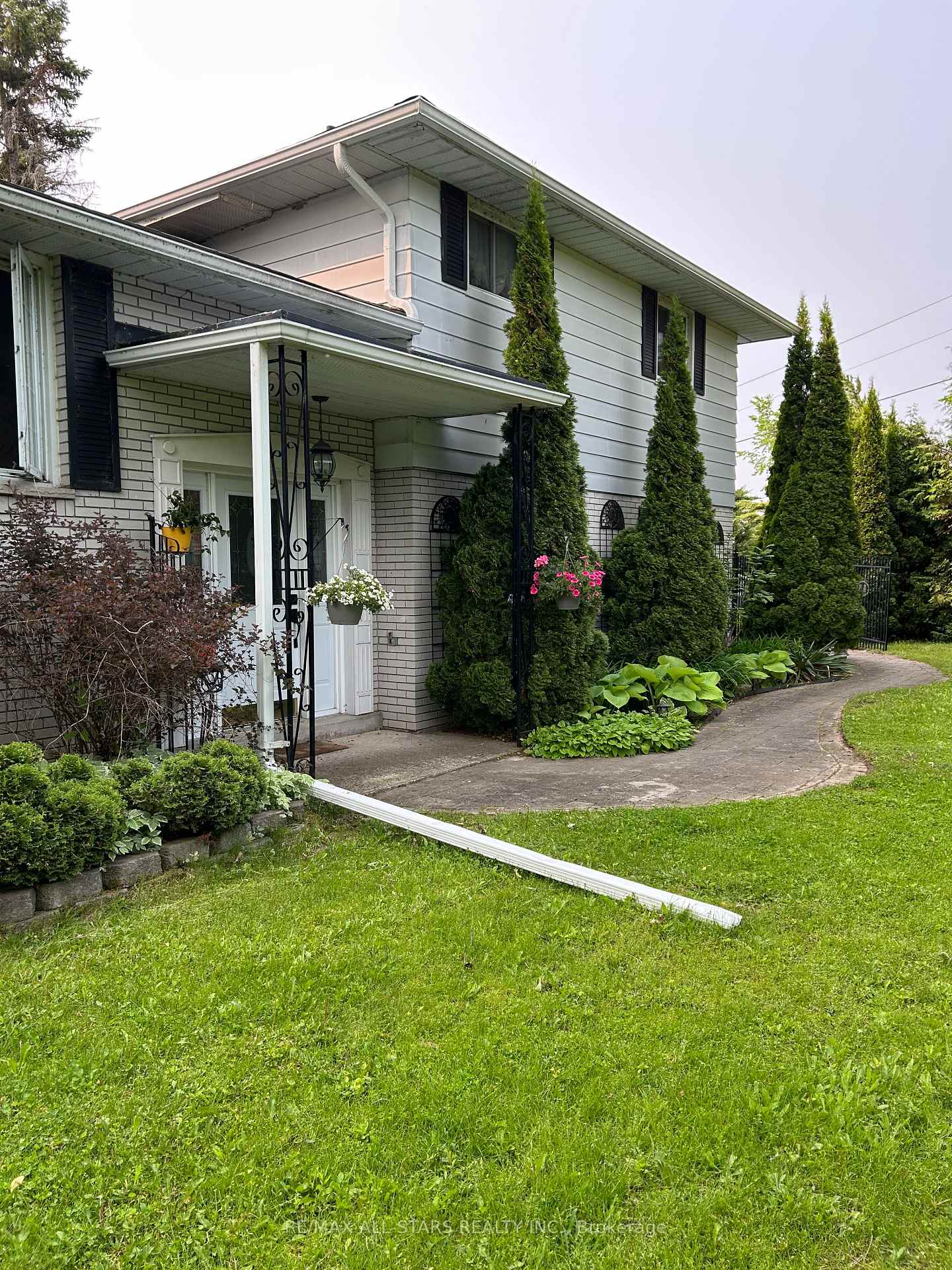Photo 5 of 137 Anderson Drive, Kawartha Lakes, Fenelon — HOMEH